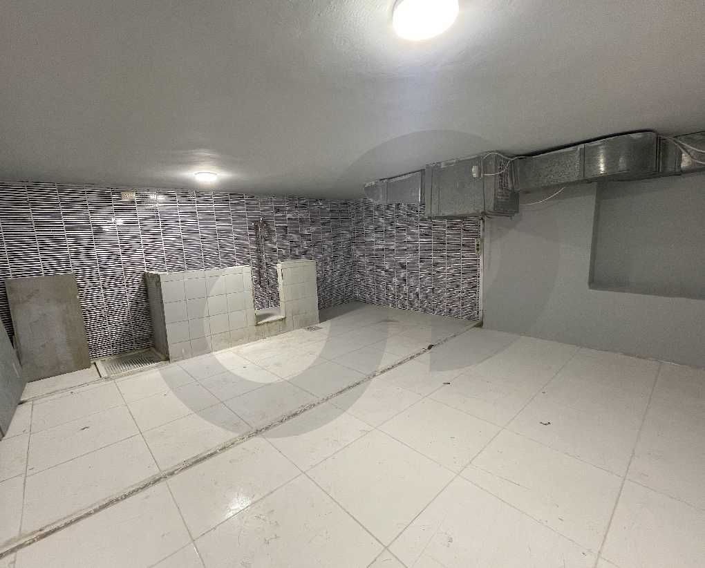Shop For Rent/Prime Location/Fully Renovated/Beirut/Mar Elias — الصورة 3