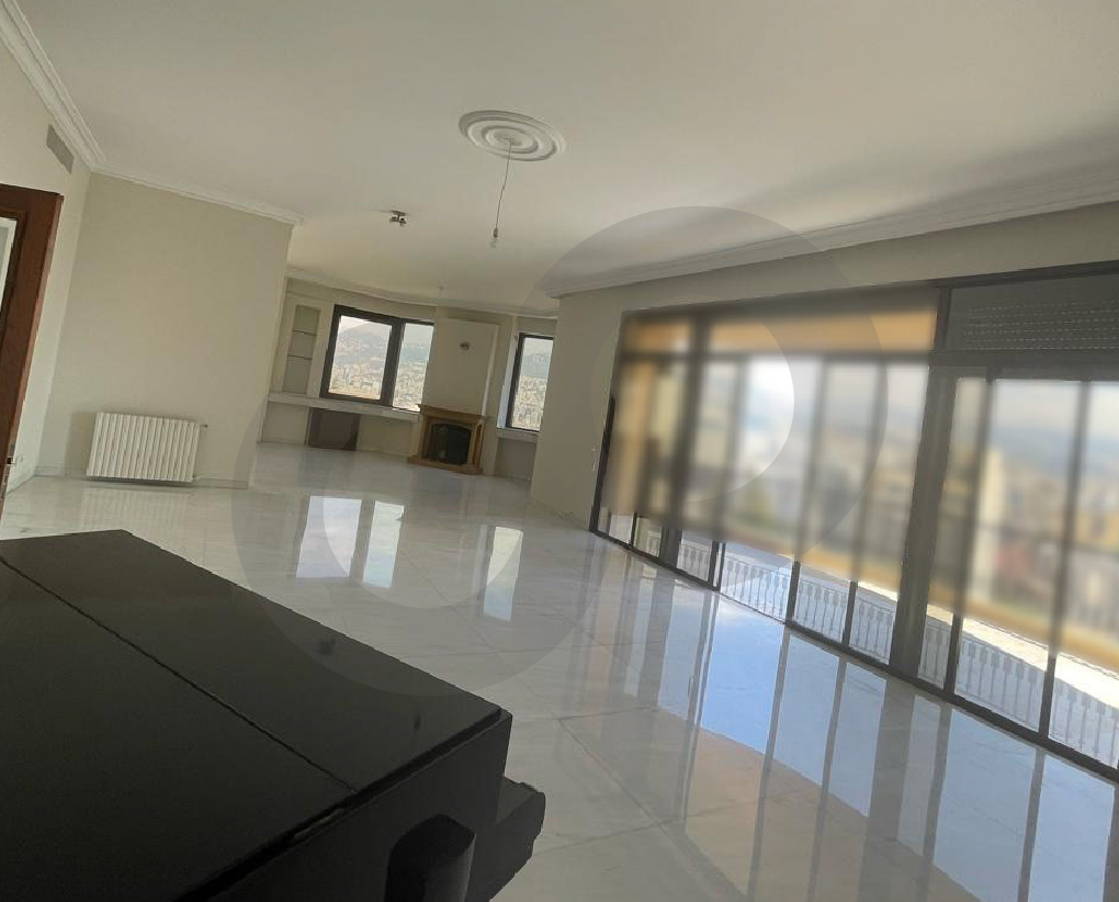 Prime Location/Open View/Spacious and elegant/Beirut/Achrafieh — photo 3