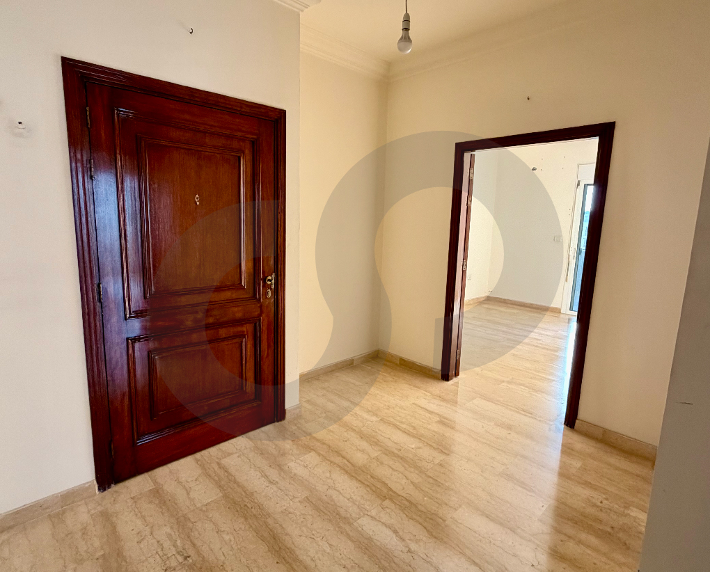 Well Maintained Building/Close to Sabis/Keserouan/Kfaryassine — الصورة 3