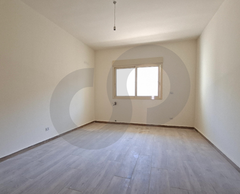 New Building/Calm residential/Panoramic mountain view/Baabda/Chouit — الصورة 3