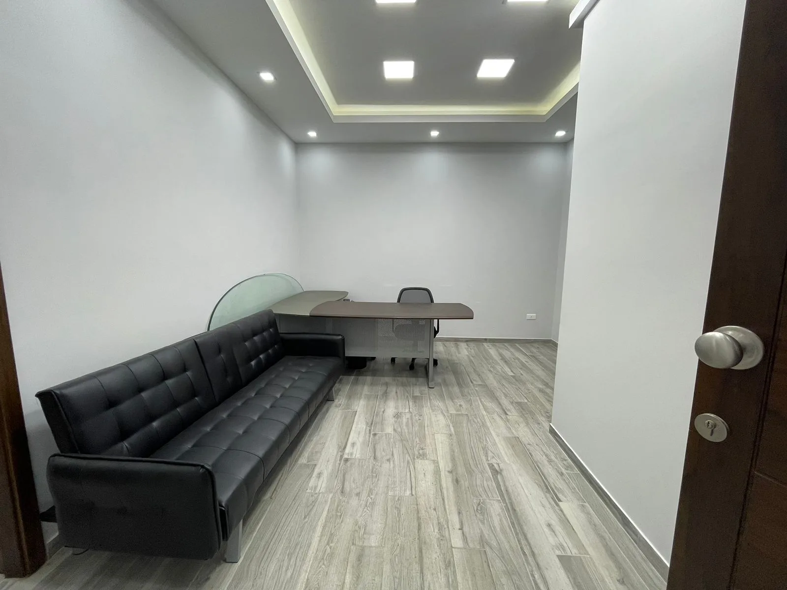 Office for rent in Batroun