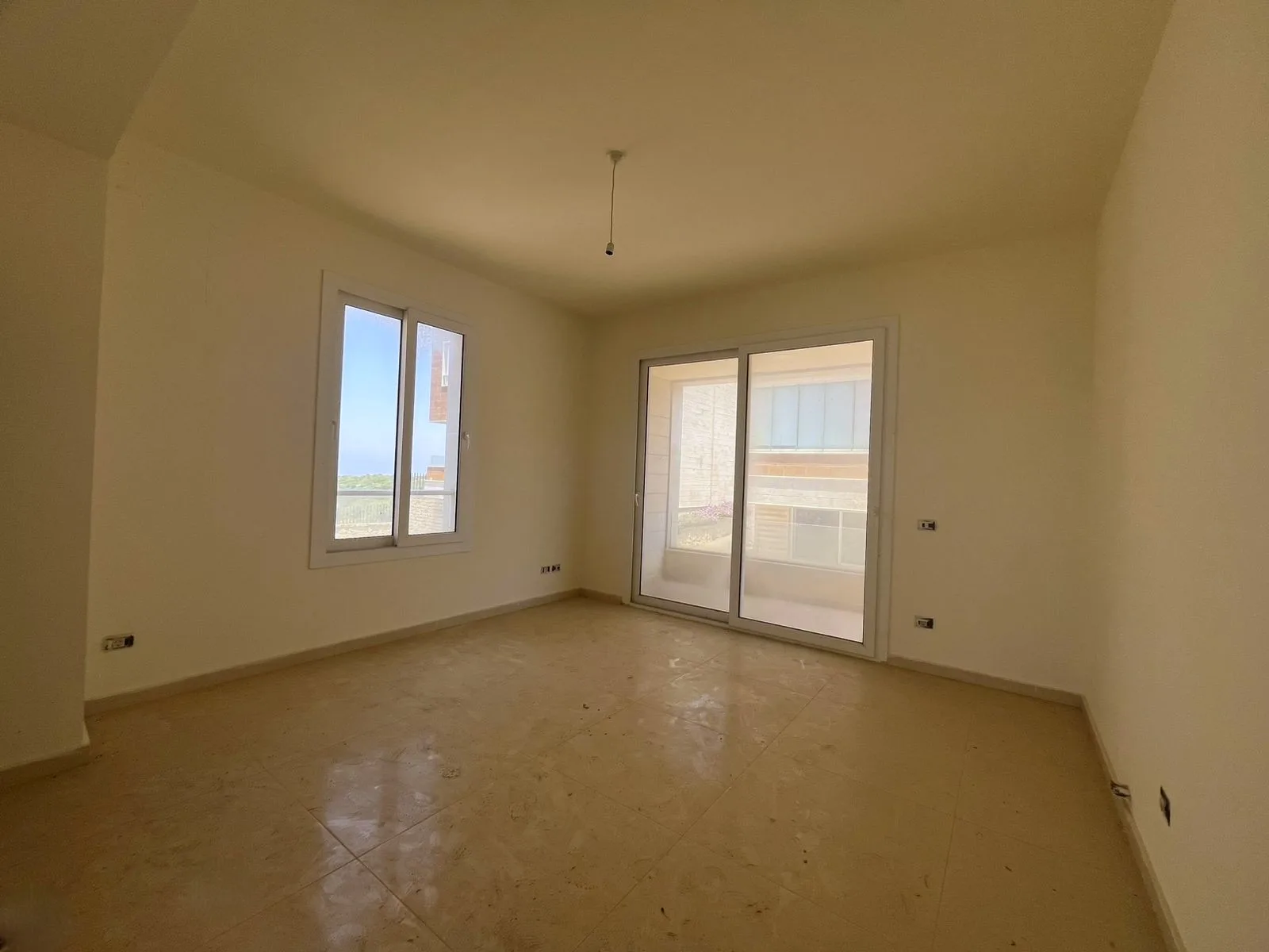 Villa for Sale in Koura — الصورة 8