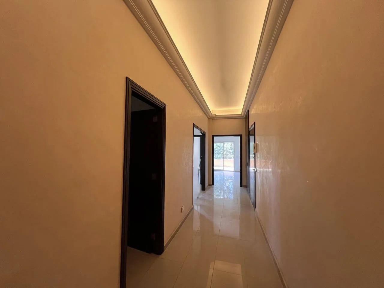 Apartment for Rent in Badaro — الصورة 5