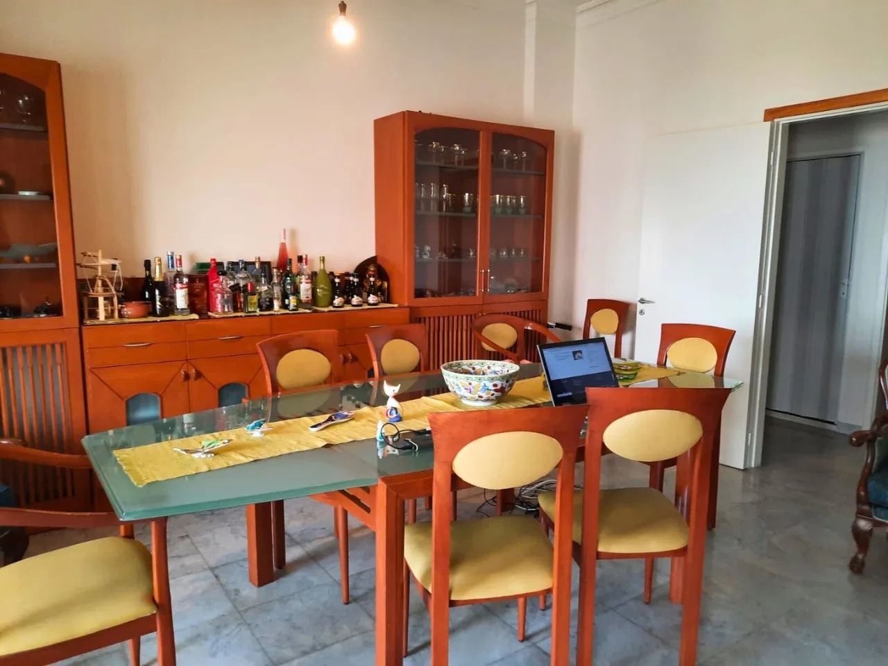Apartment for Sale in Ballouneh, Lebanon — الصورة 2