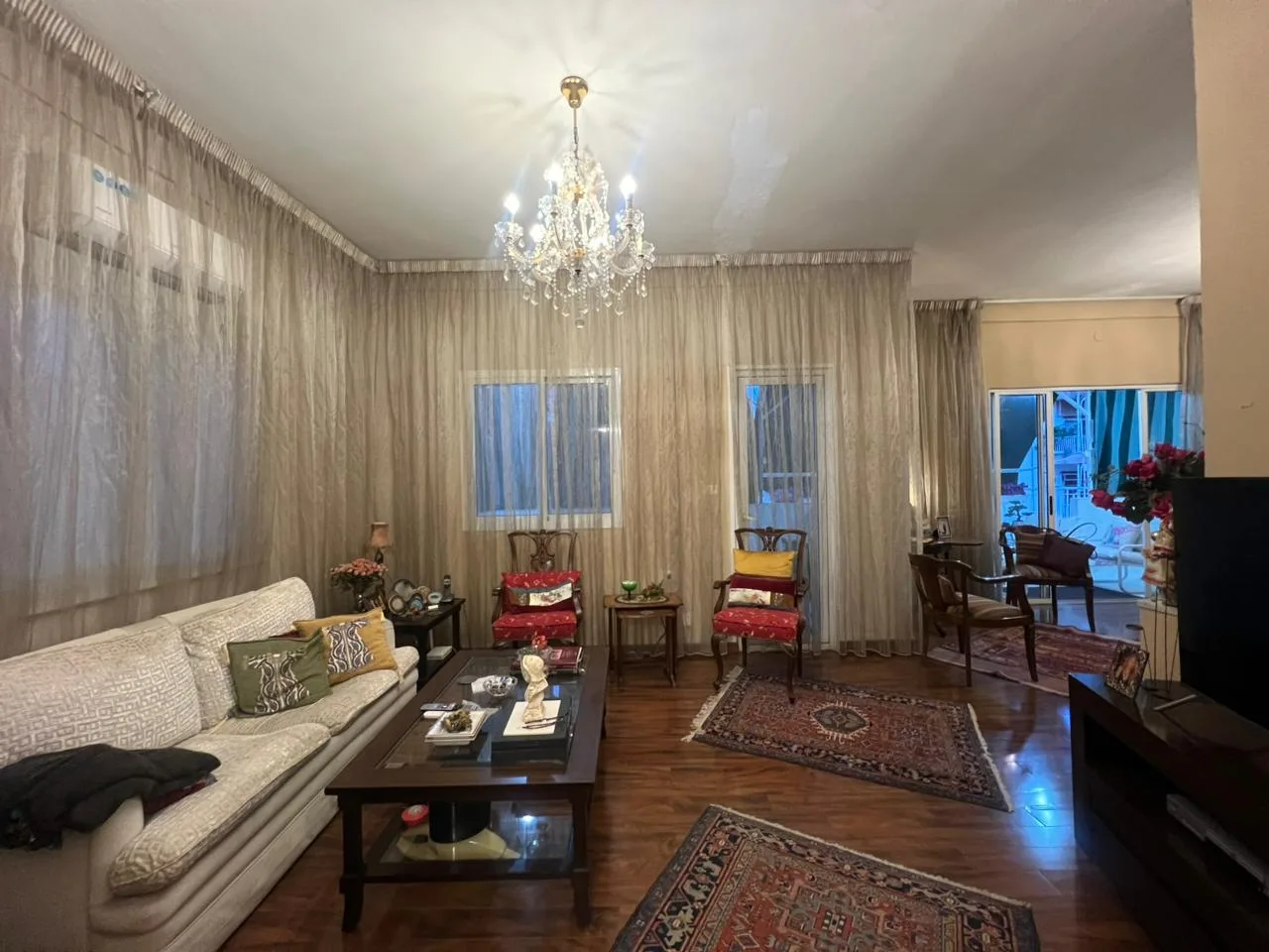 Apartment for Sale in Achrafieh — الصورة 2