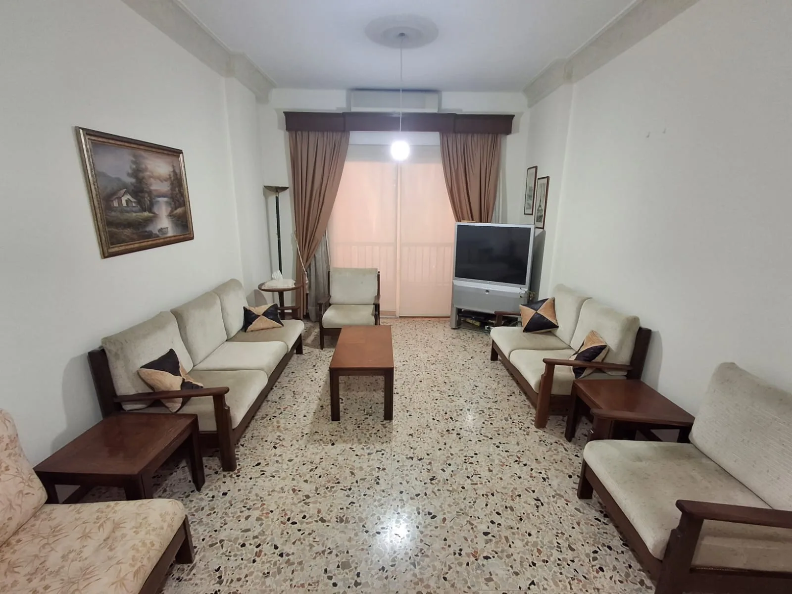 Apartment for Sale in Mar Mikhael, Bayrut, Lebanon