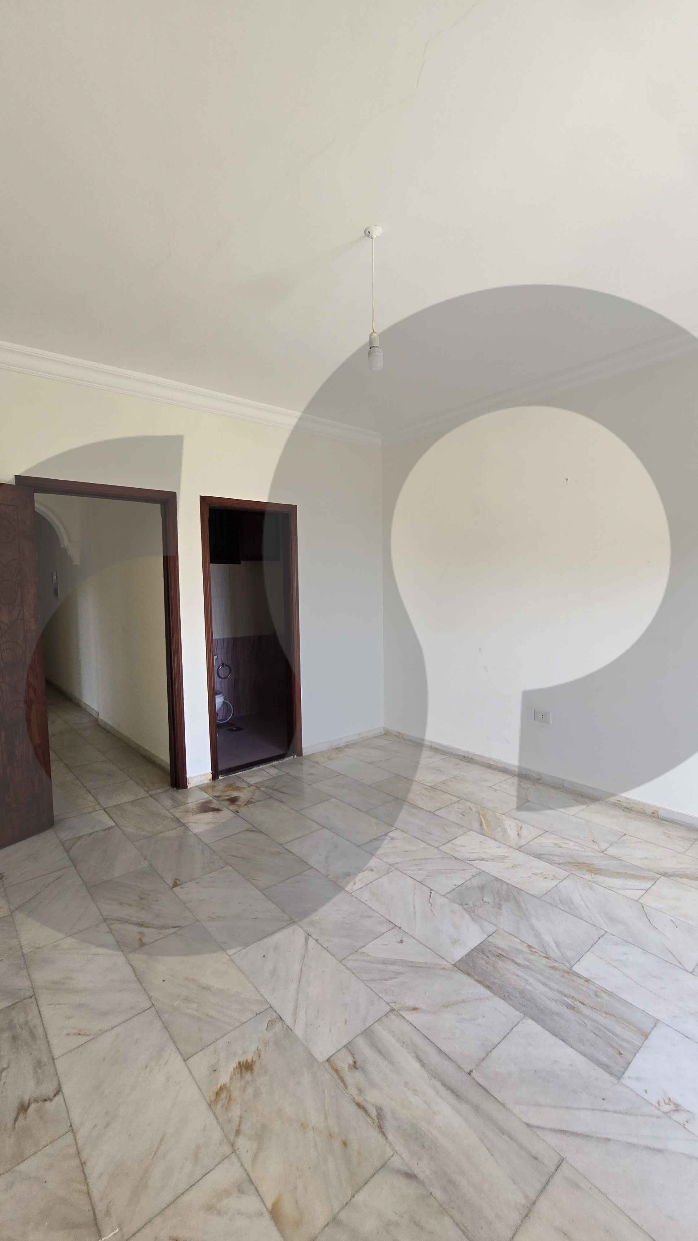 High-end Finishing/Aley Town /Elevator/CALM AREA — الصورة 2