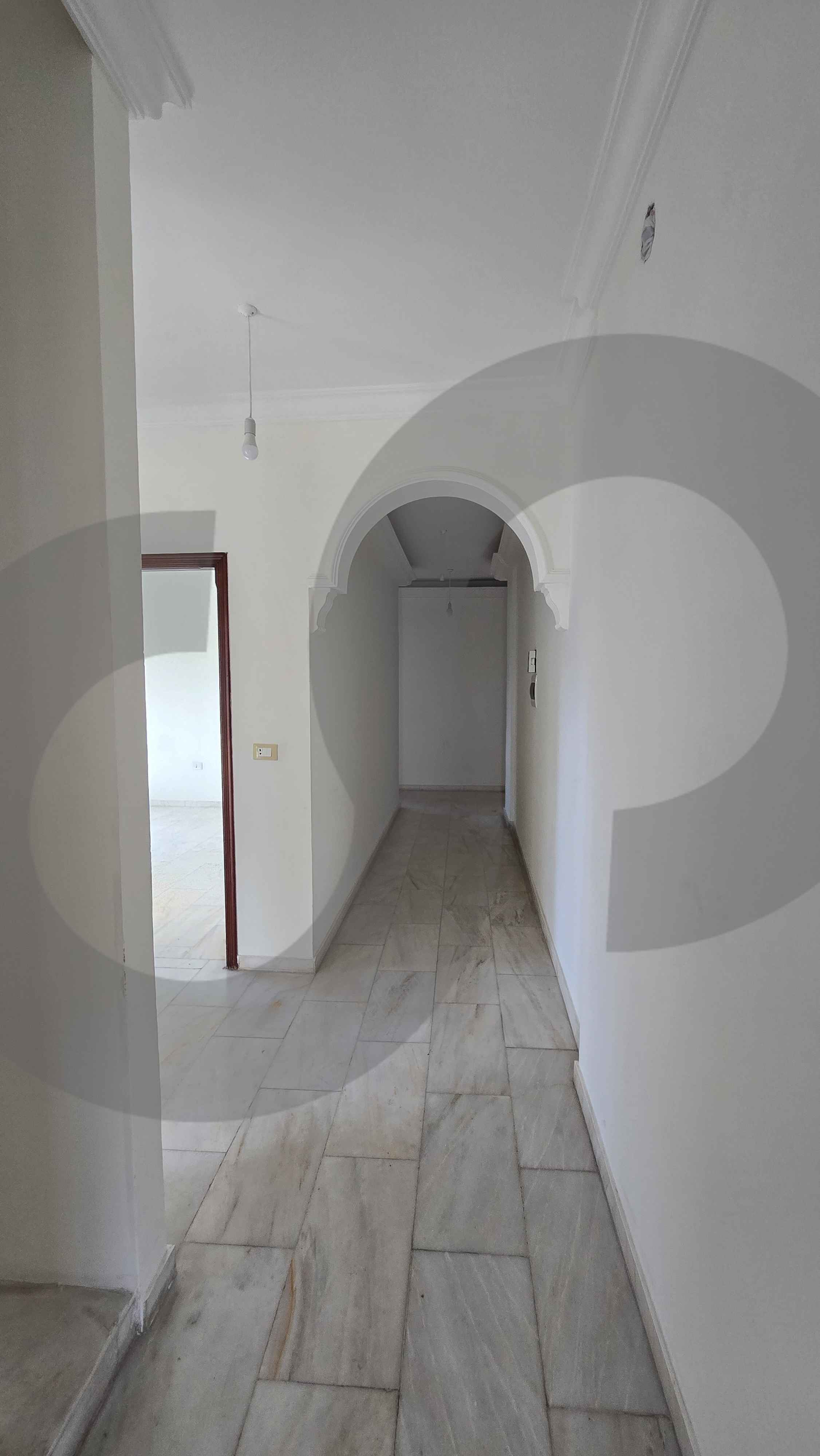 High-end Finishing/Aley Town /Elevator/CALM AREA — الصورة 3