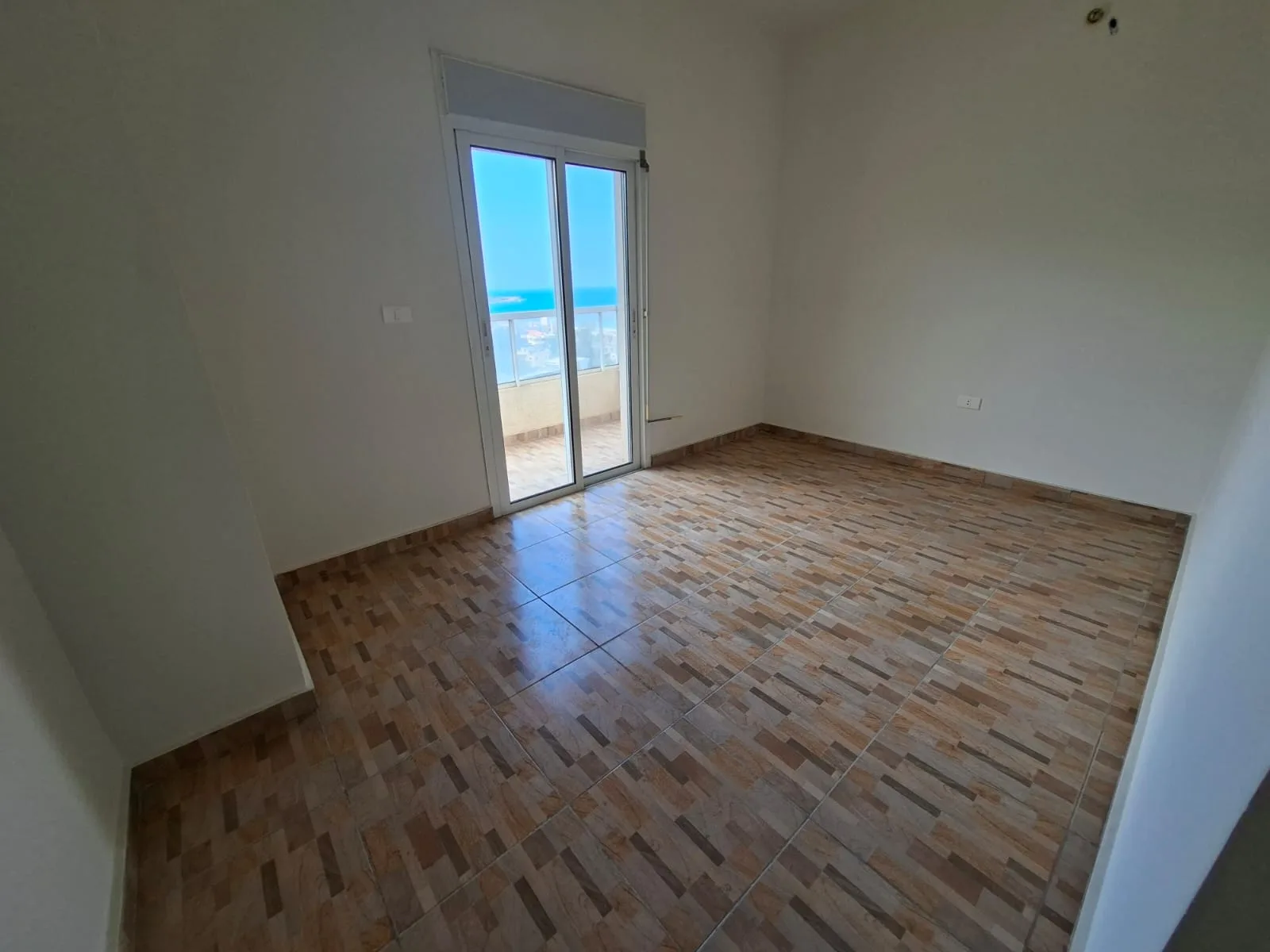 Duplex for Sale in Nahr Ibrahim — الصورة 4