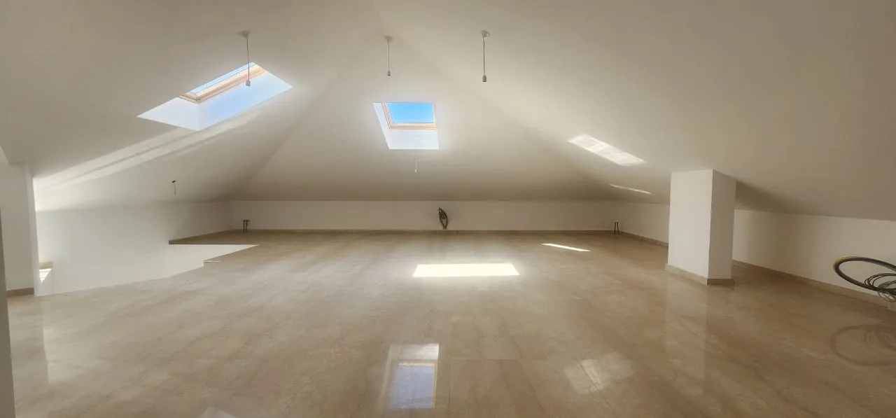 Duplex for Sale in Mar Takla, Lebanon — الصورة 4