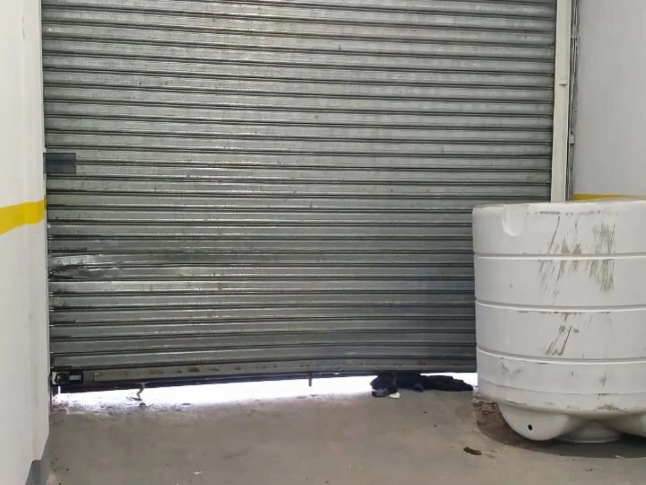 Warehouse for sale in Dbayeh — الصورة 2