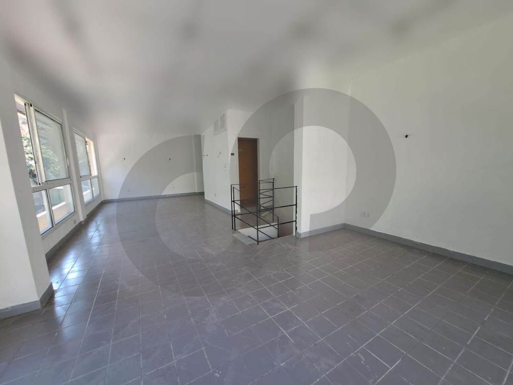 Amazing location for your business, directly on the highway/#KT139349 — photo 2