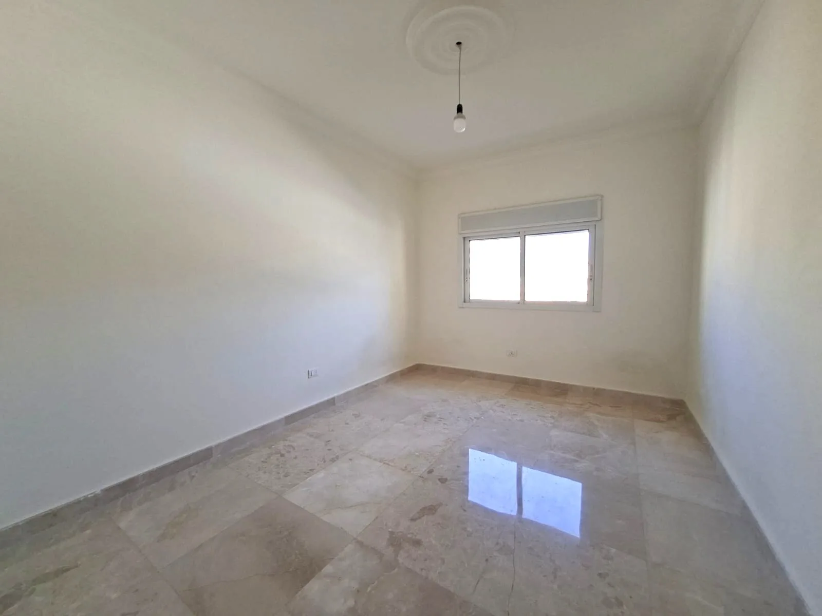 Apartment for Rent in Verdun — الصورة 10