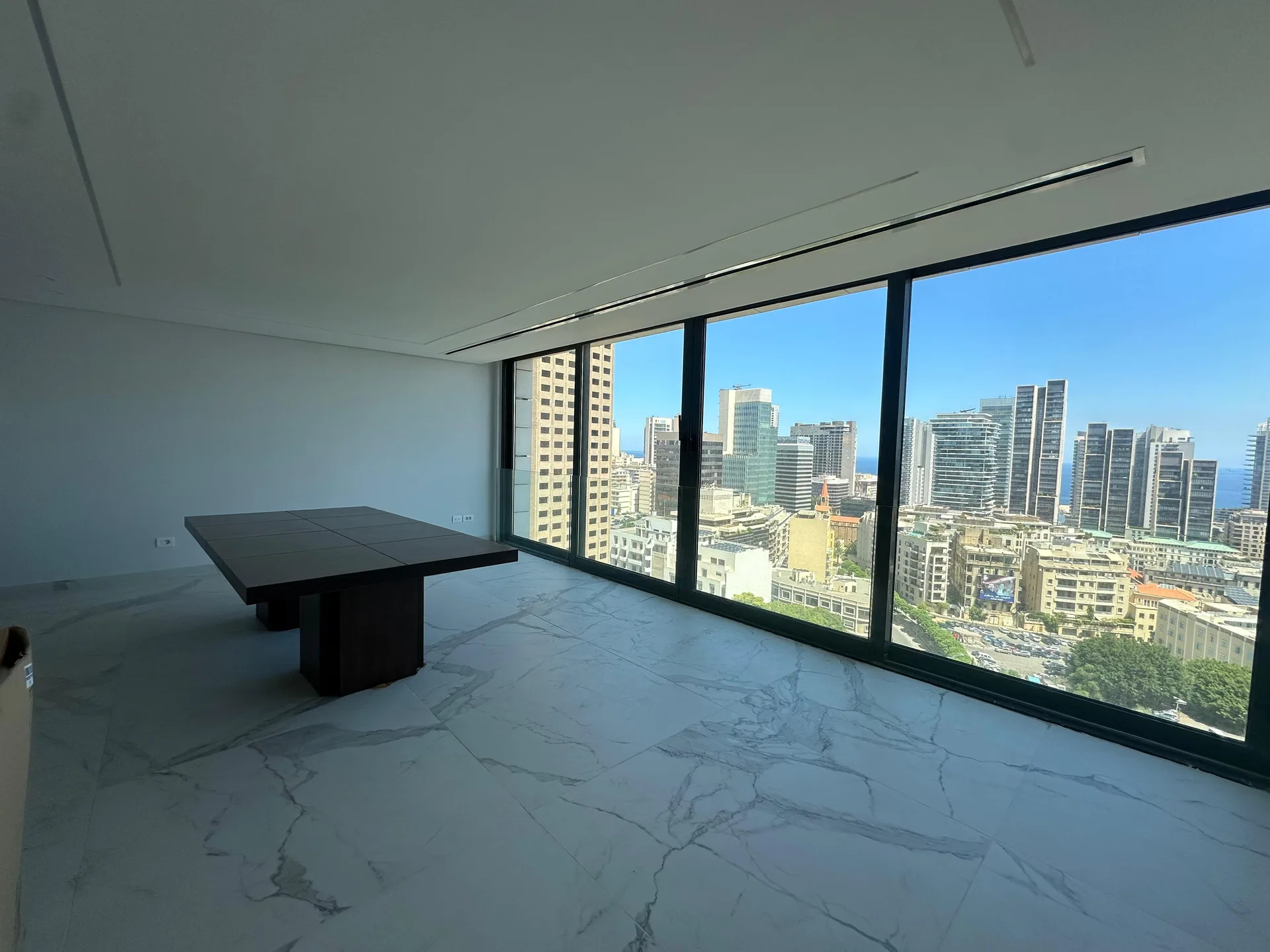 Apartment for Sale in Blat — الصورة 2