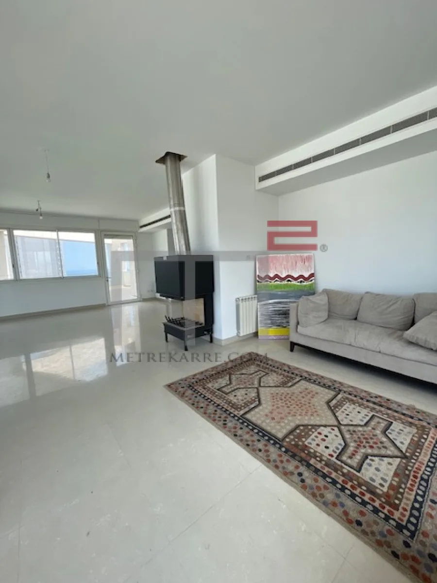 Duplex for Sale in Achrafieh — الصورة 3