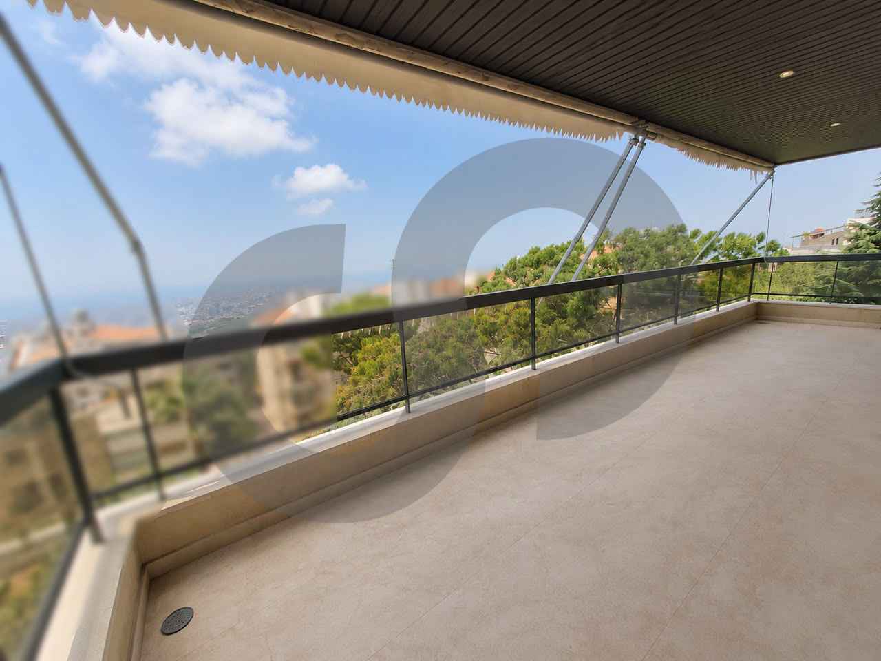 Quiet and peaceful street/AIN SAADEH,METN /beautiful open view — الصورة 2