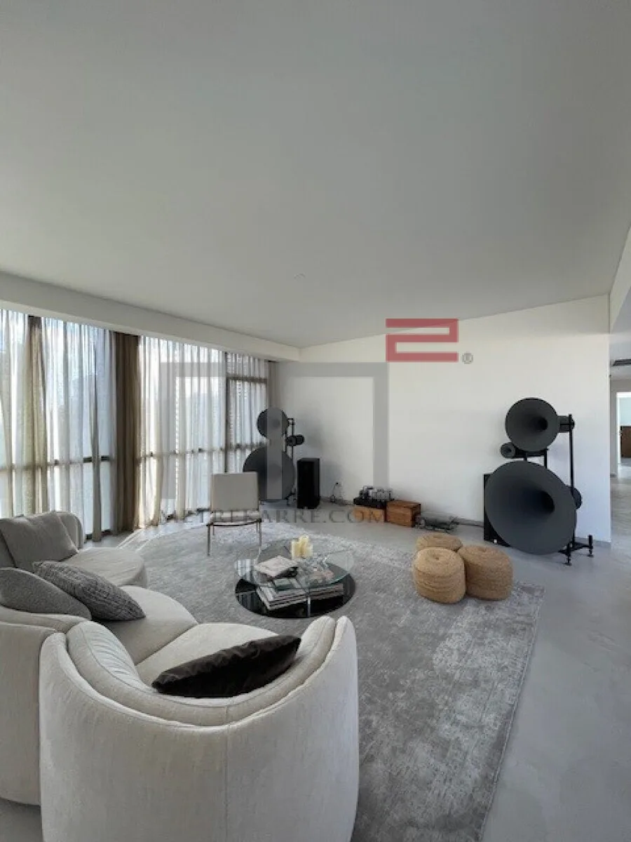 Duplex for Rent in Achrafieh — الصورة 4