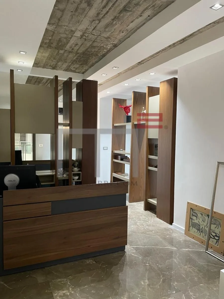 Office for Sale in Mkalles — الصورة 2