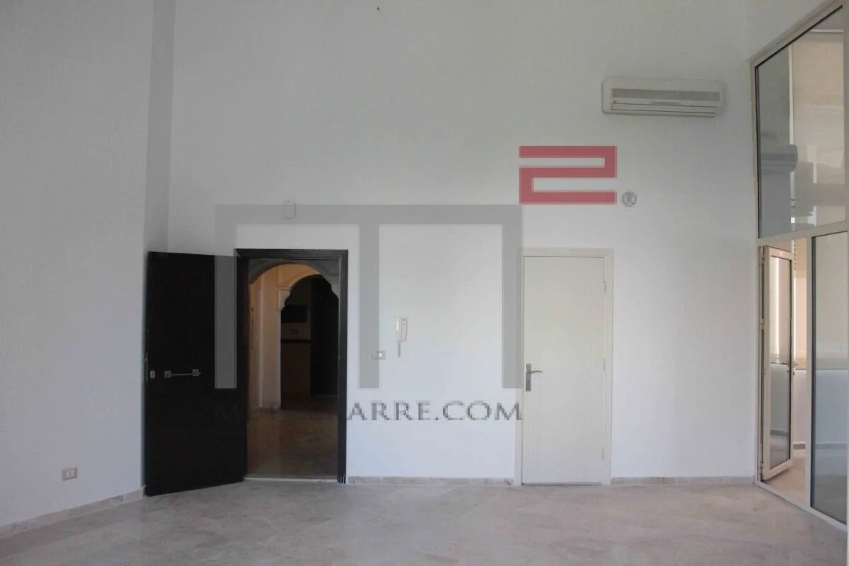 Office for Rent in Achrafieh — الصورة 2