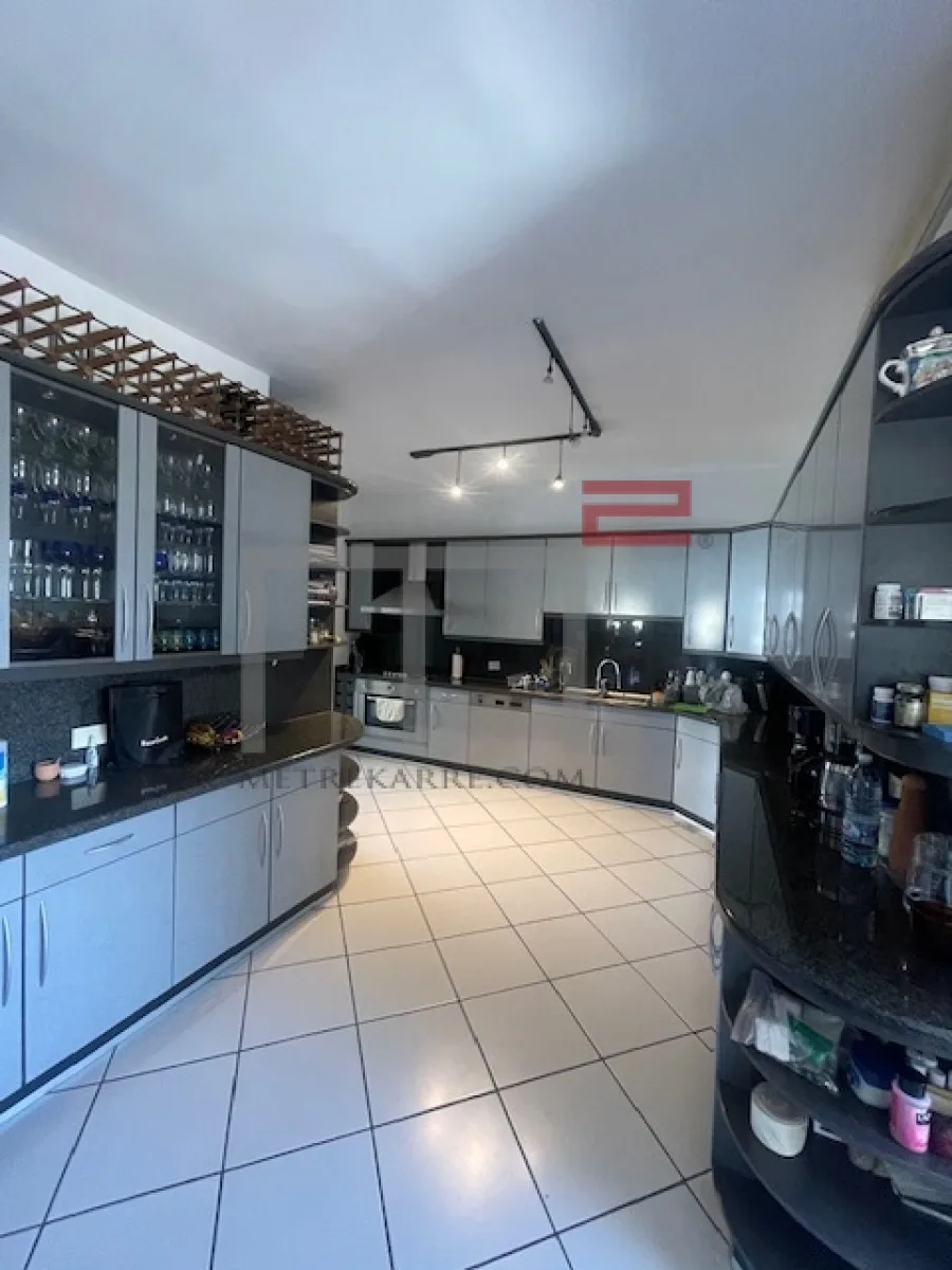 Apartment for Sale in Achrafieh — الصورة 4