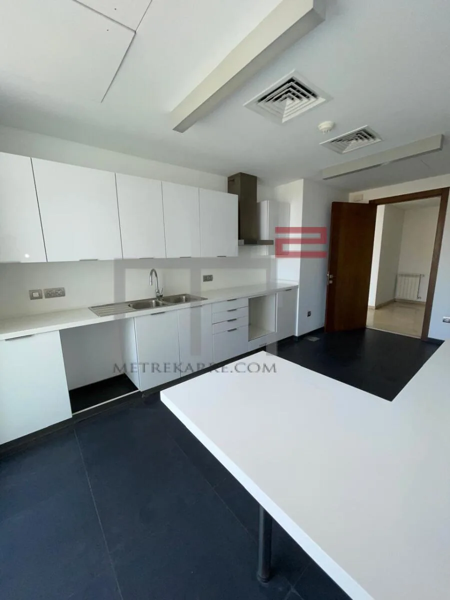 Apartment for Sale in Downtown — الصورة 3