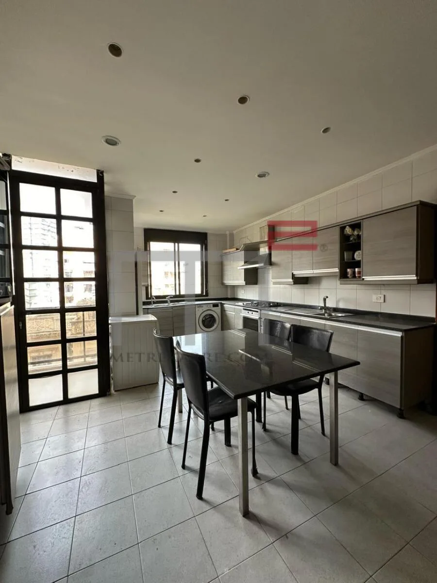 Apartment for Sale in Achrafieh — الصورة 3