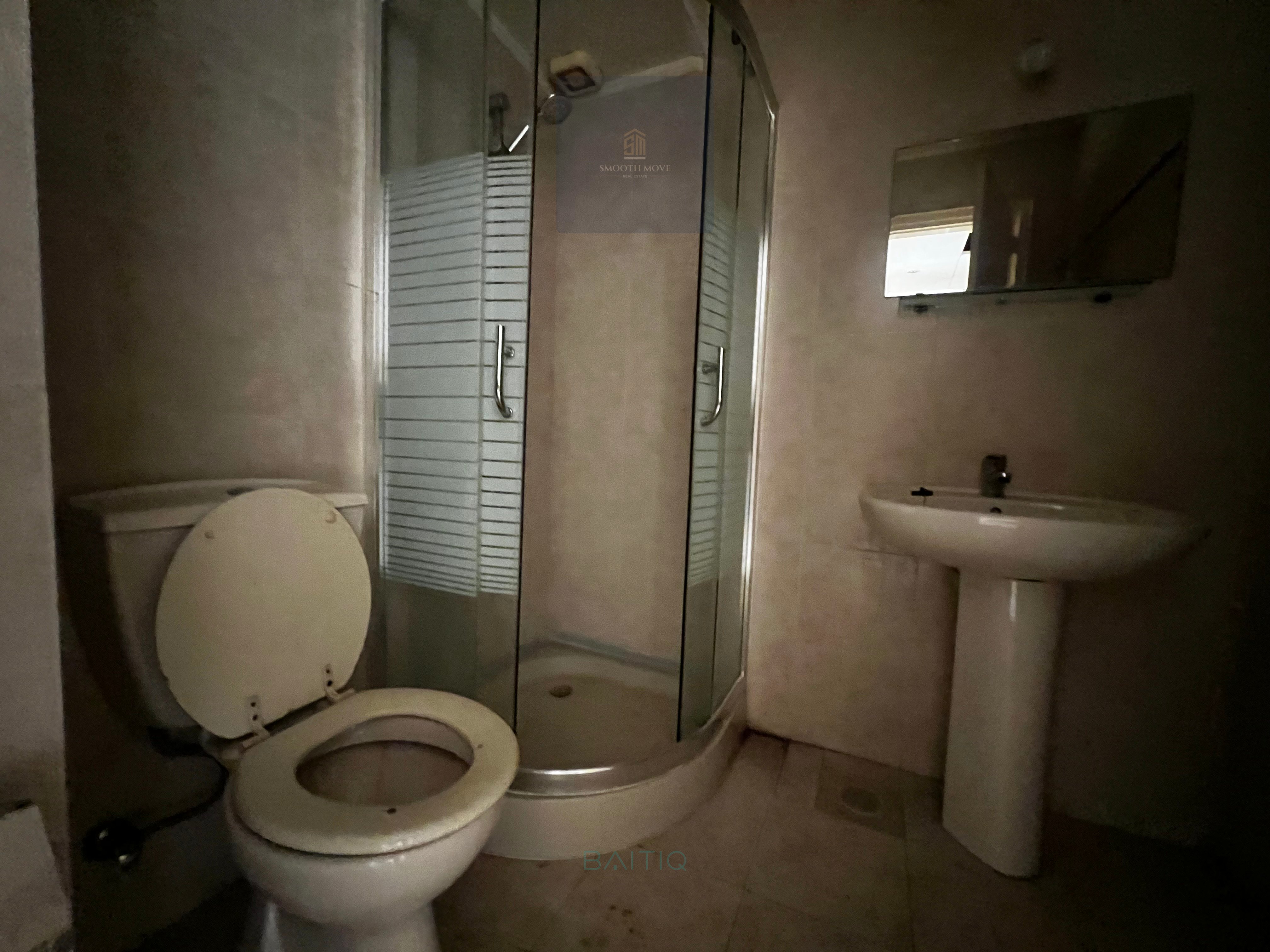 Spacious and Catchy Price Apartment for sale in Sanayeh Beirut — الصورة 3