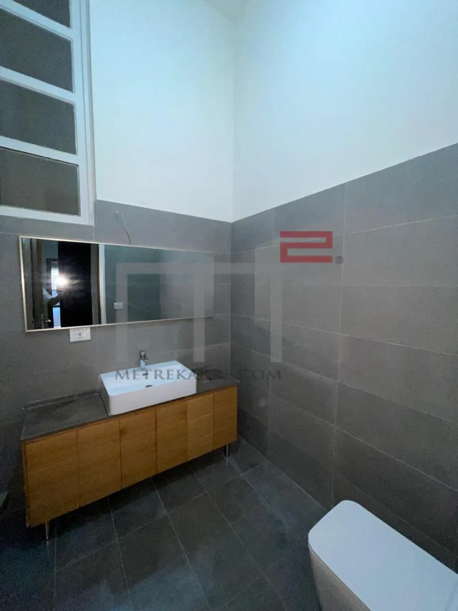 Apartment for Sale in Furn El Hayek — الصورة 3