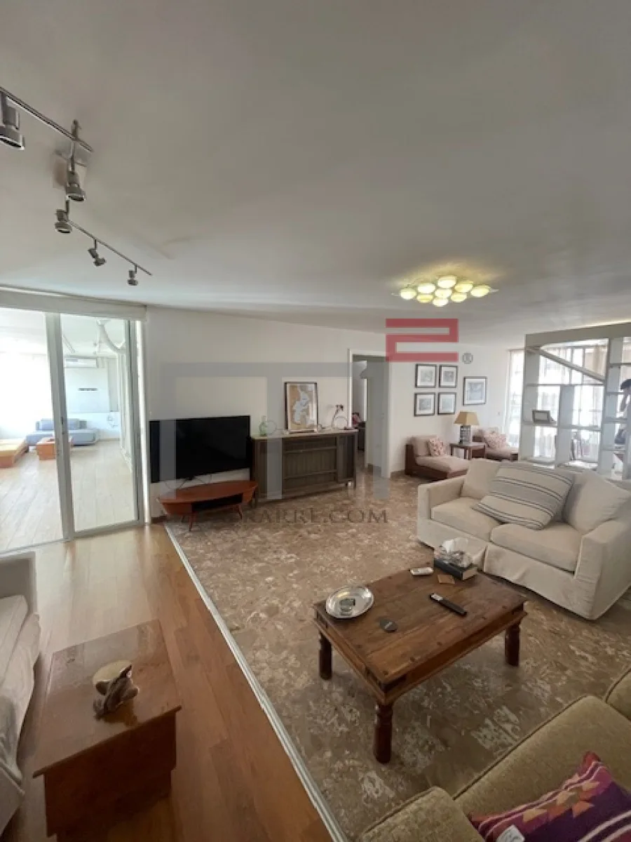 Apartment for Sale in Achrafieh — الصورة 2