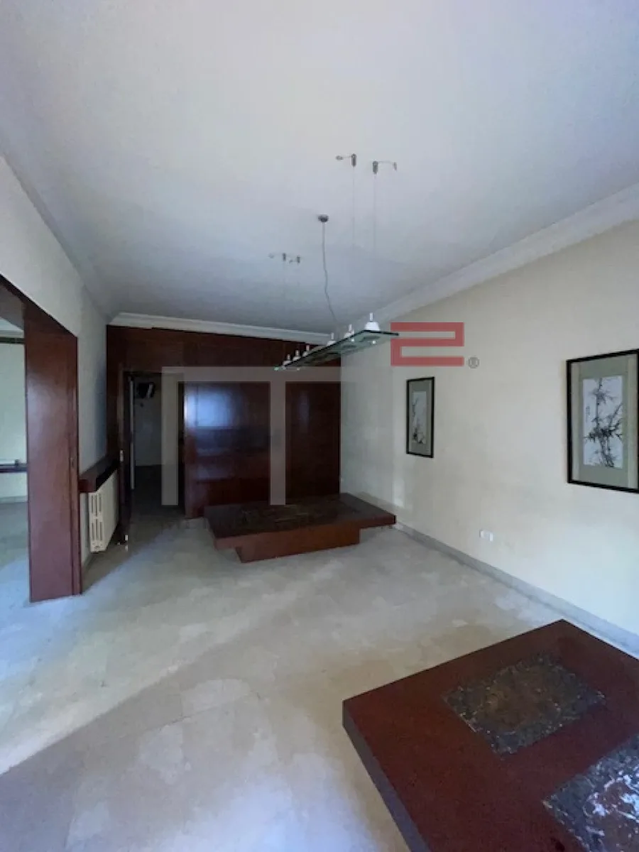 Apartment for Sale in Yesouiyeh — الصورة 2