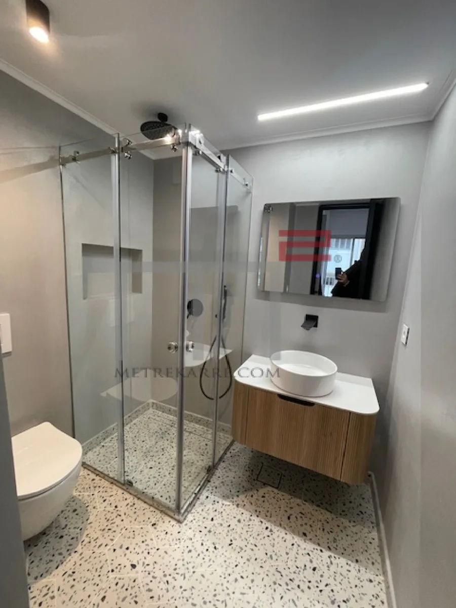 Apartment for Rent in Hôtel Dieu — الصورة 2