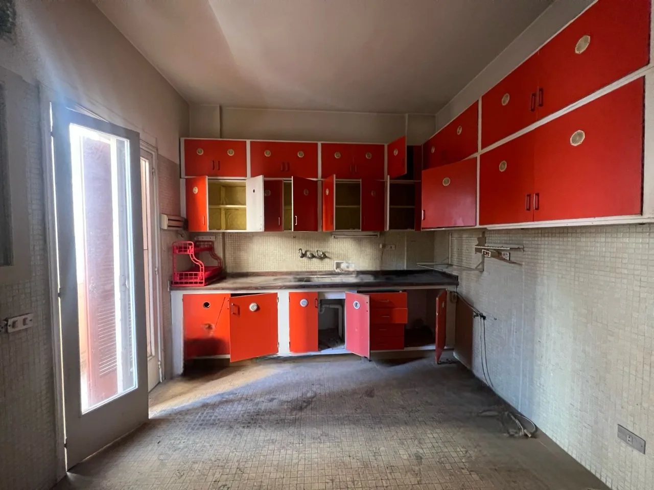 Apartment for Sale in Caree d'or,Achrafieh, Beirut, Lebanon — الصورة 5