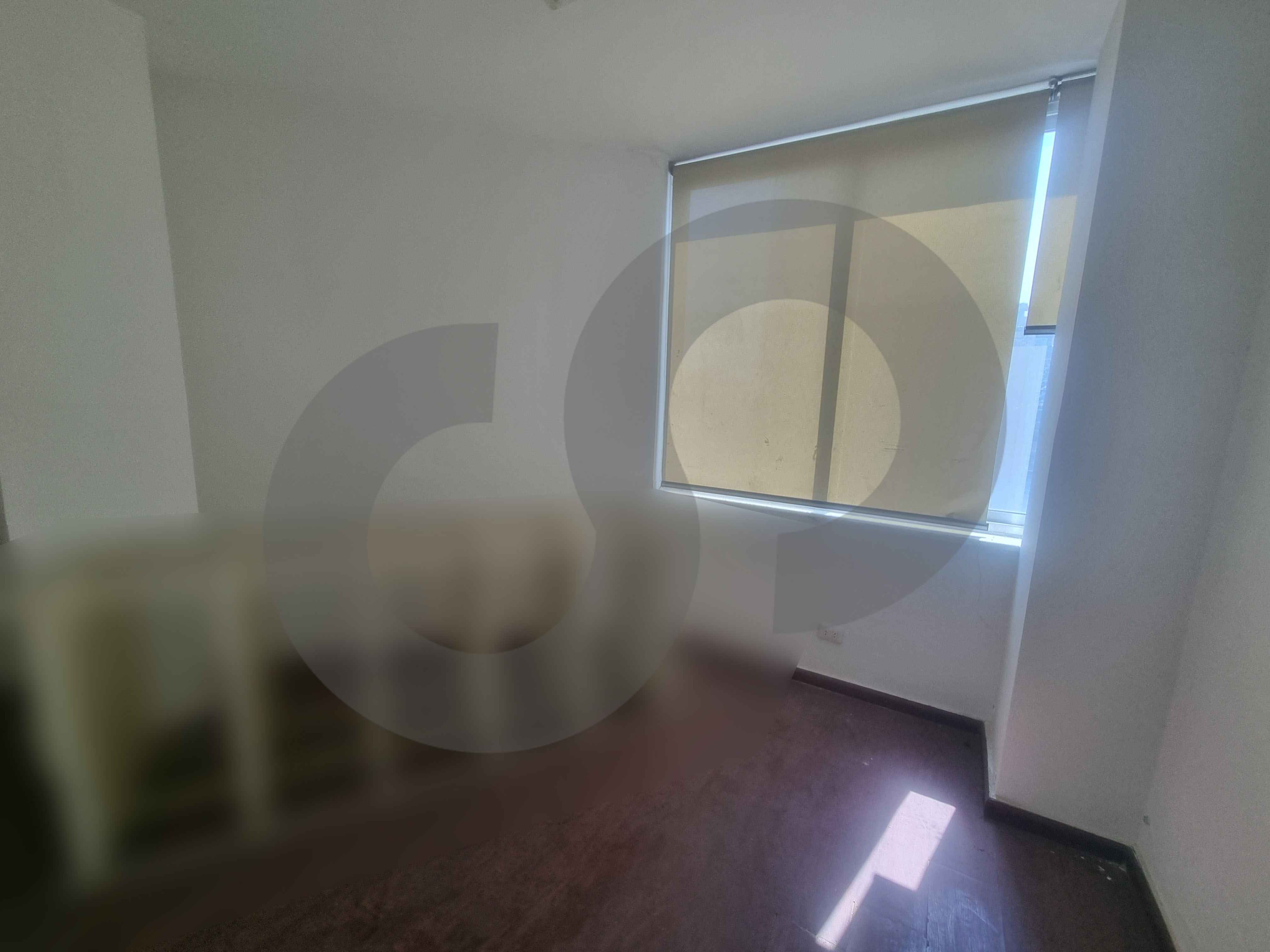 Office/Prime Location in the Heart of Verdun — الصورة 2