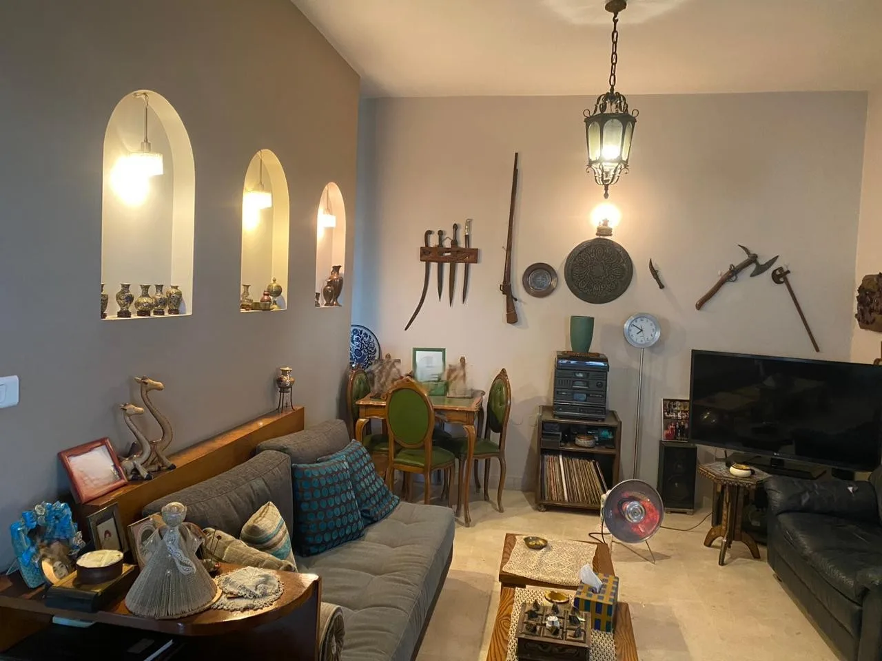 Apartment for Sale in Hazmieh — الصورة 8