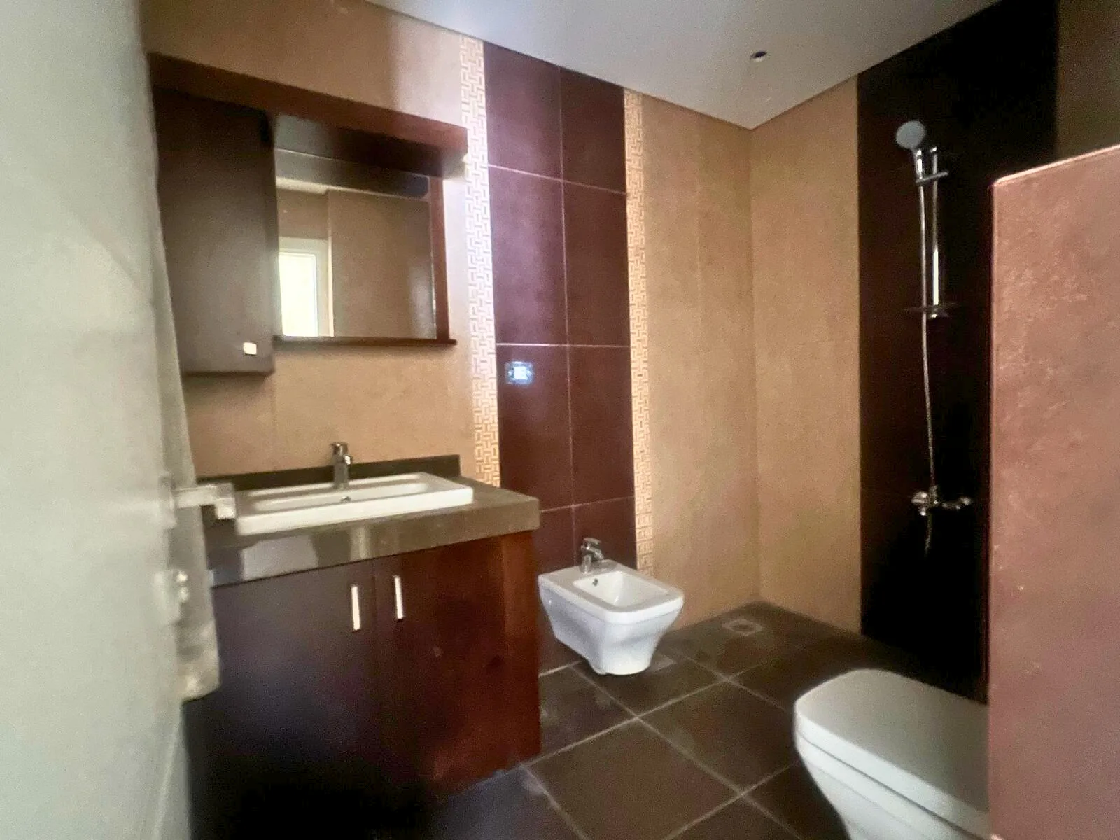 Apartment for Sale in Sioufi — الصورة 10