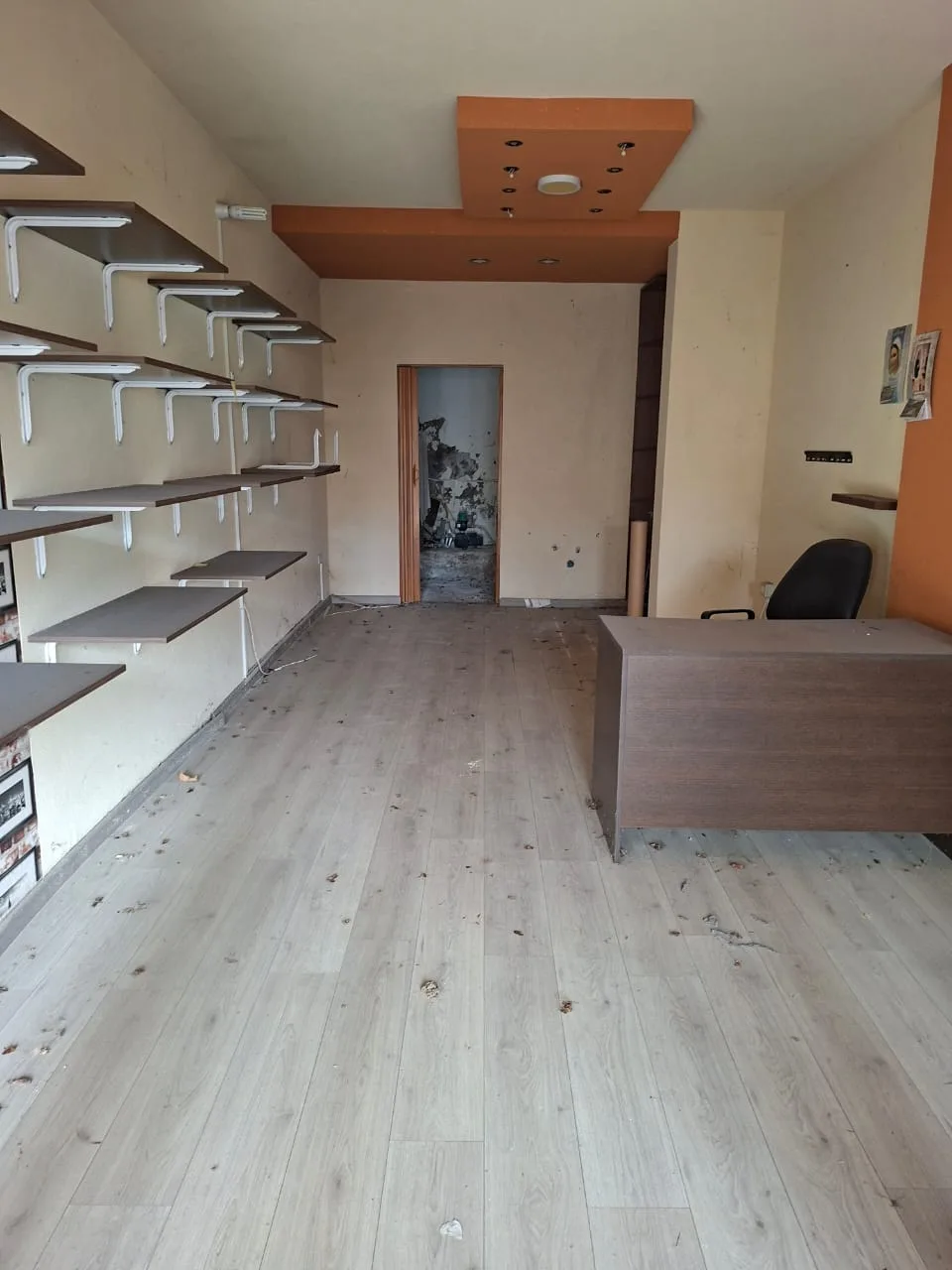 Shop for sale in Blat
