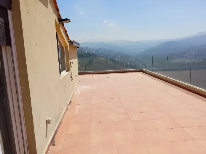 Apartment for Rent in Beit Mery — الصورة 2