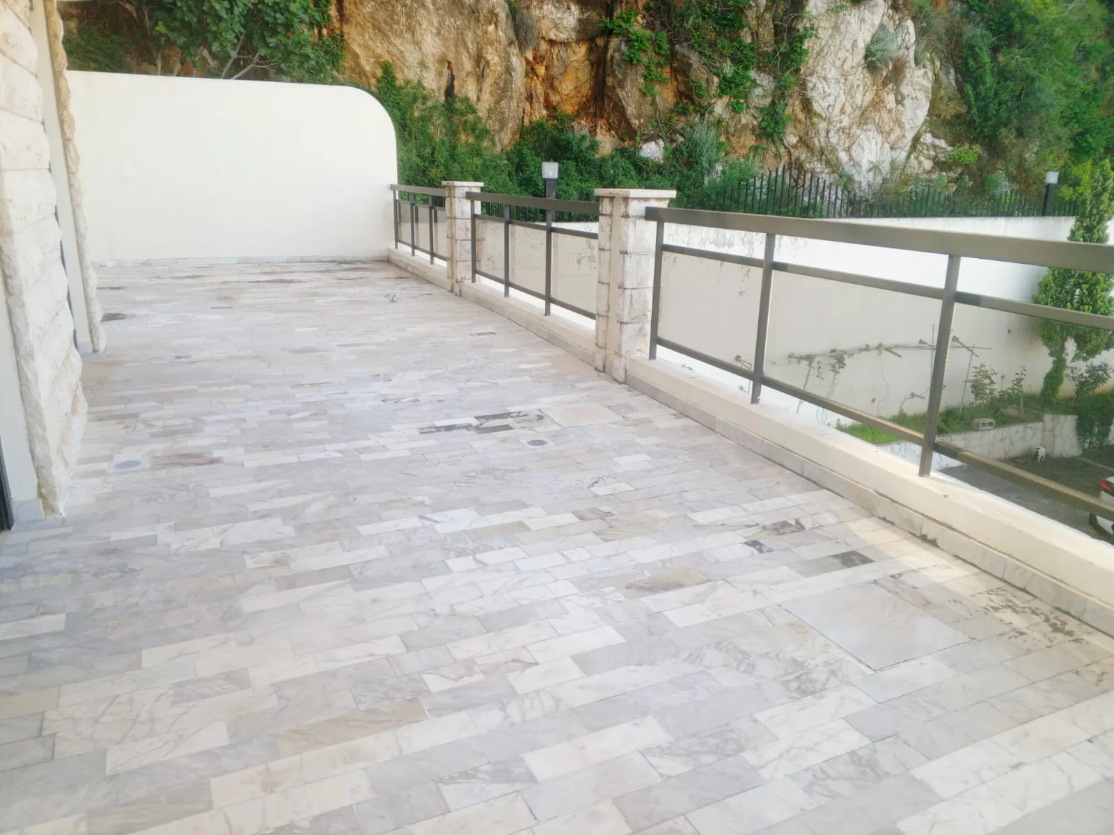 Apartment for Sale in Harissa — الصورة 3
