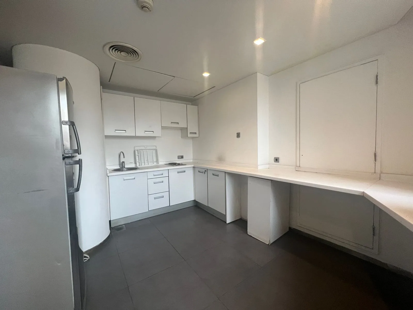 Office for Sale in Achrafieh, Beirut — الصورة 10