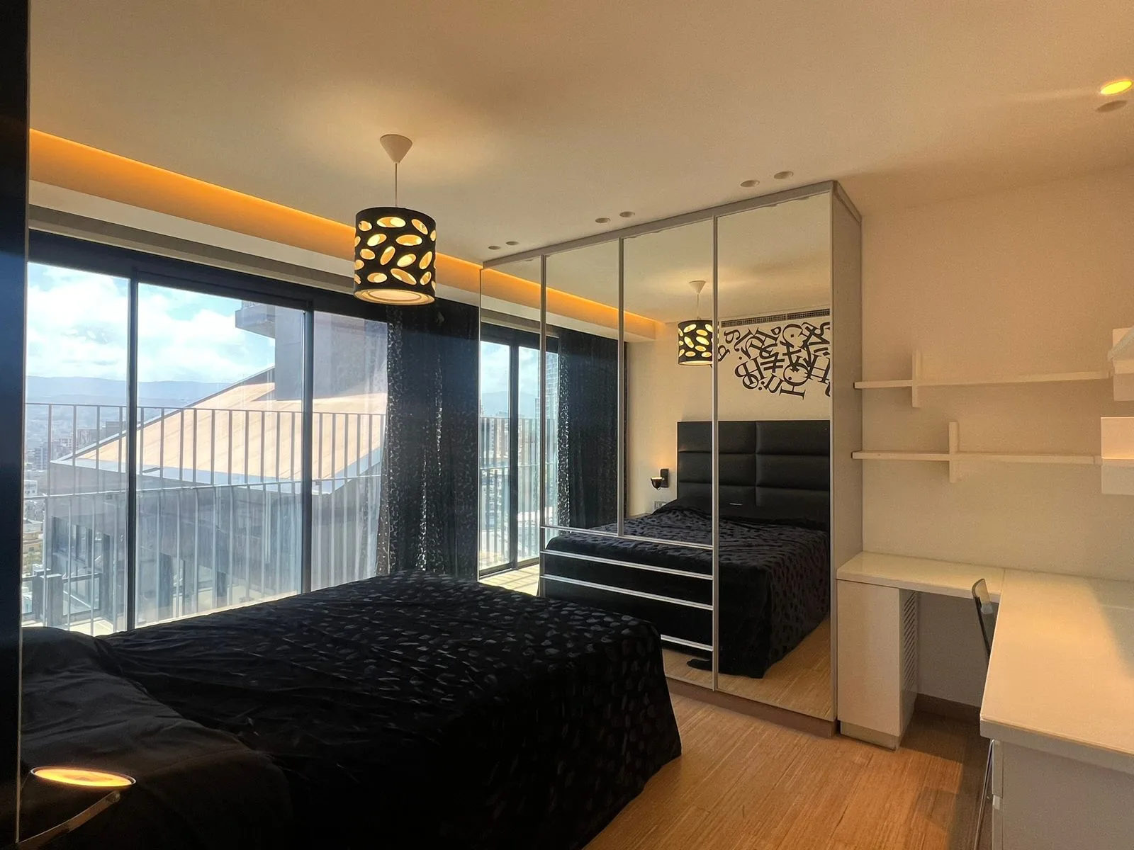 Penthouse for sale in Achrafieh — الصورة 8
