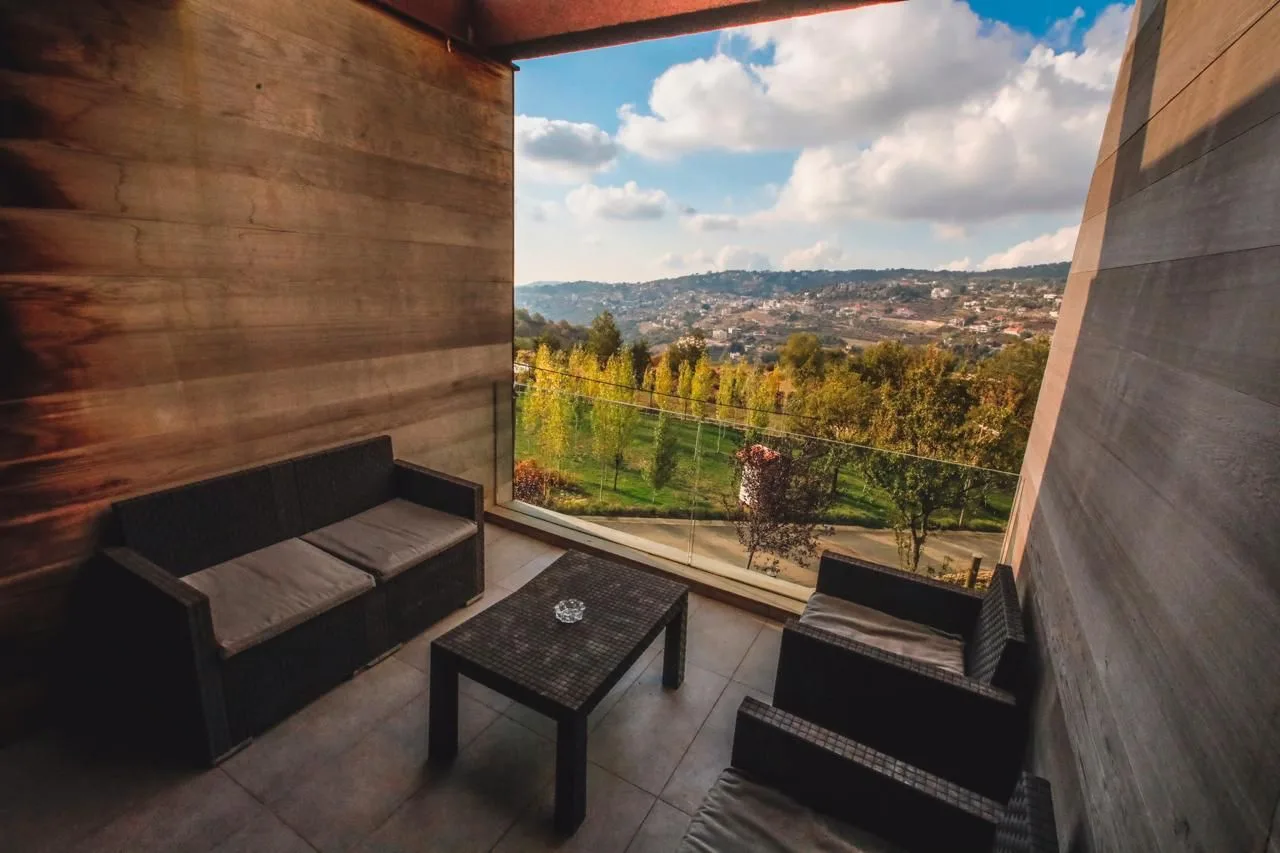 Chalet for rent in Faqra — الصورة 2
