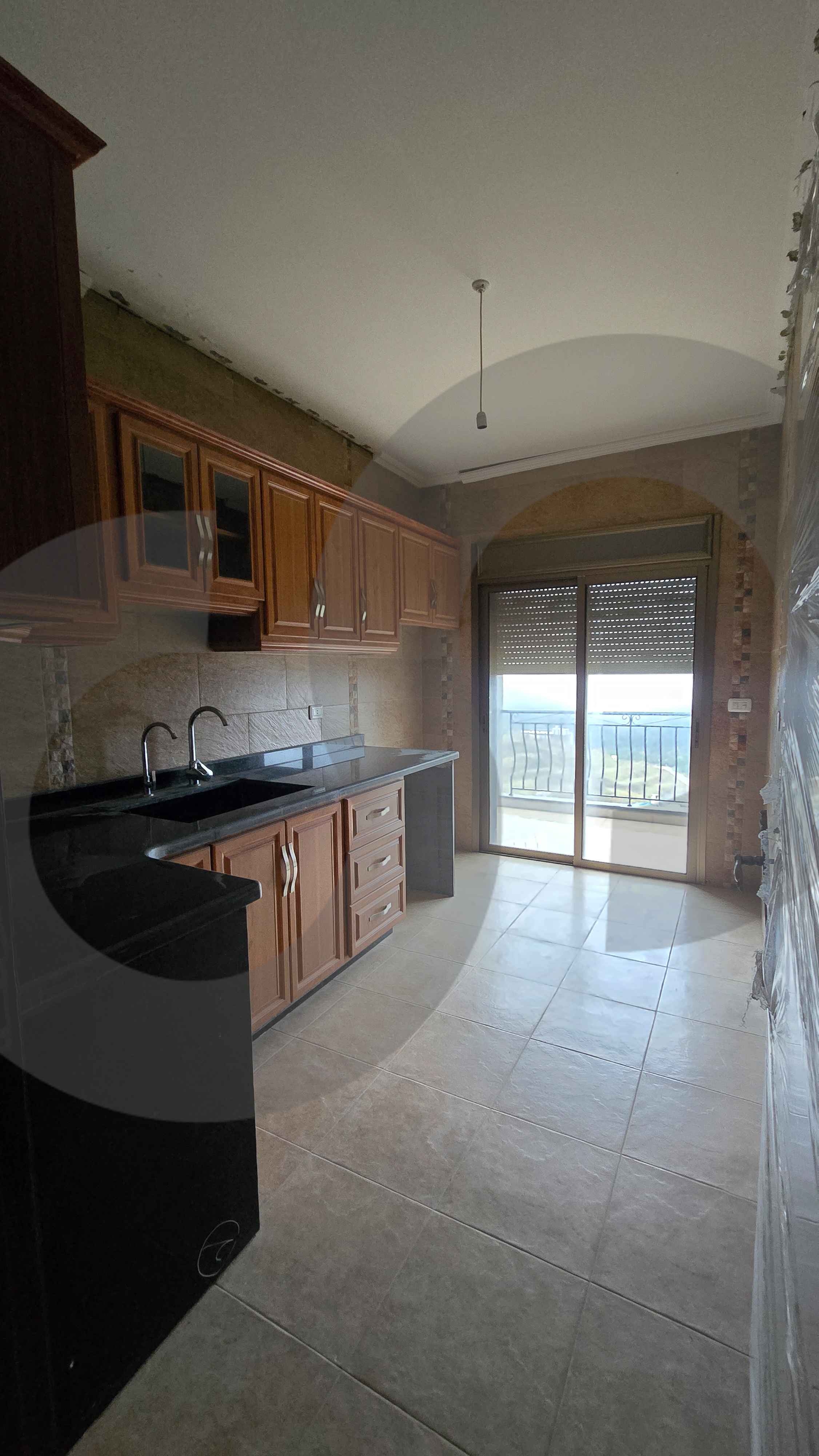Aley Town | /Brand New | Calm Neighborhood/ Prime location — الصورة 2