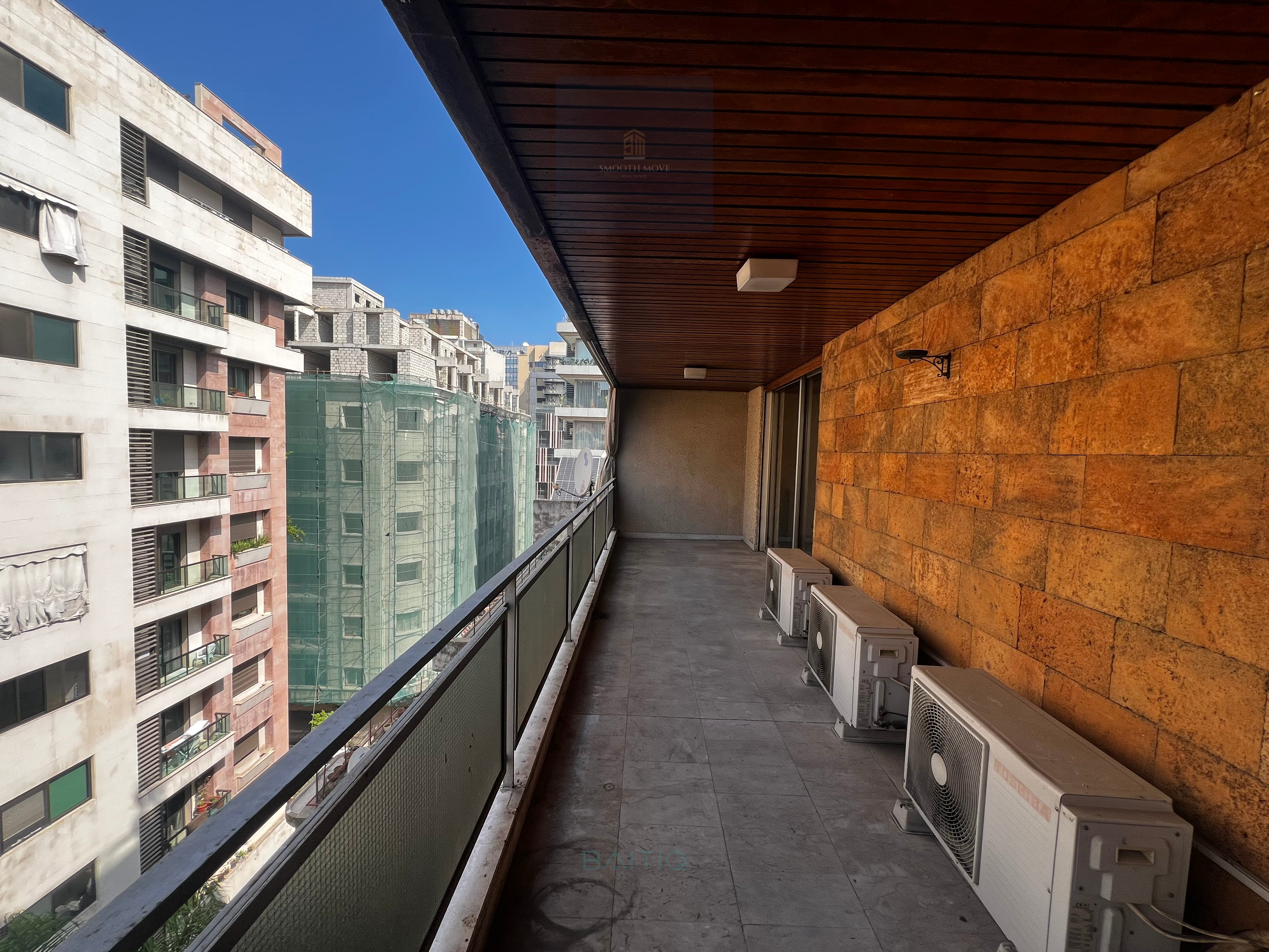 Spacious and Catchy Price Apartment for sale in Sanayeh Beirut — الصورة 5