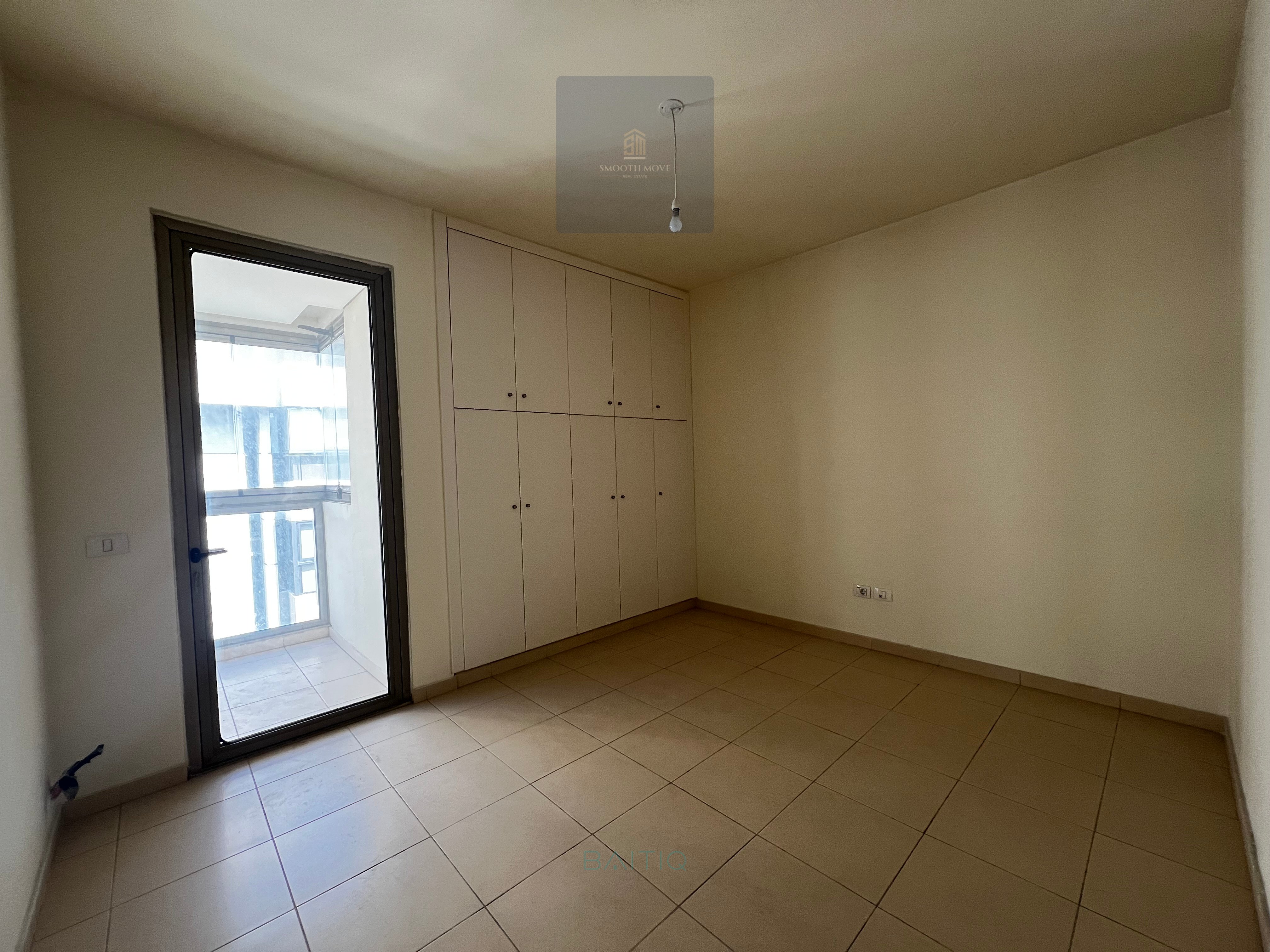 Spacious Apartment for Sale in Sioufi Ashrafieh — الصورة 7