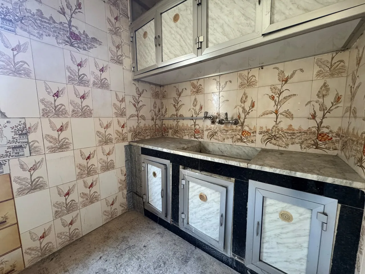 Apartment for Sale in Basta — الصورة 4