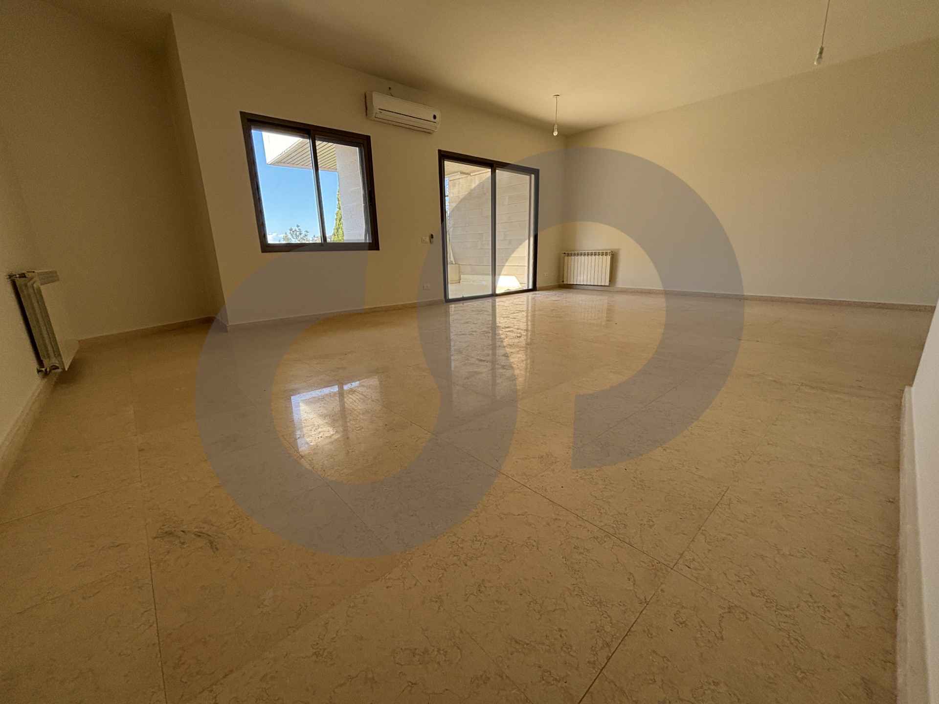 Terrace 180sqm and Sea View / parking spots IN KFARHBAB ! — الصورة 2
