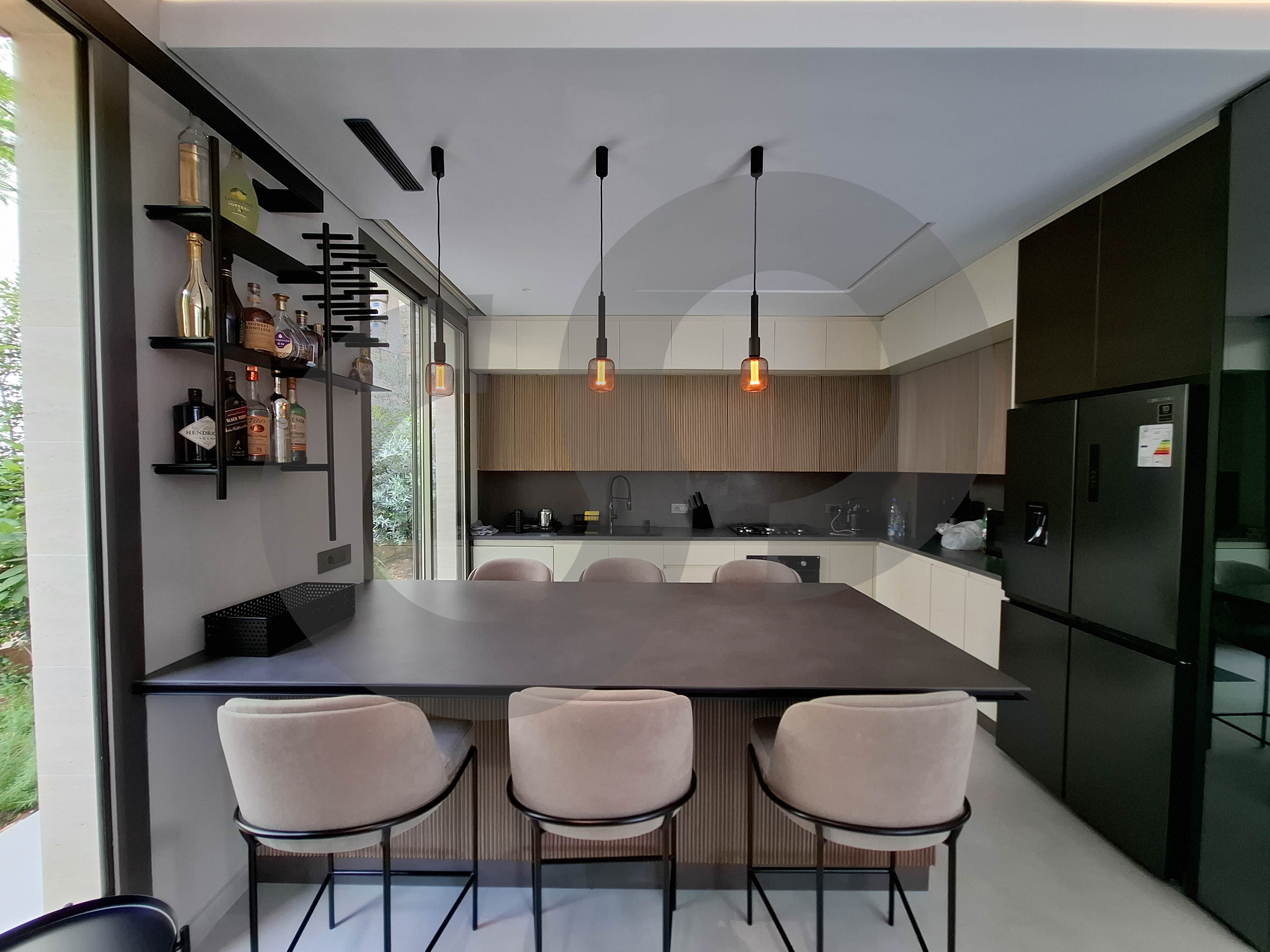 fully furnished- 100 sqm terrace - apartment in adma — الصورة 3