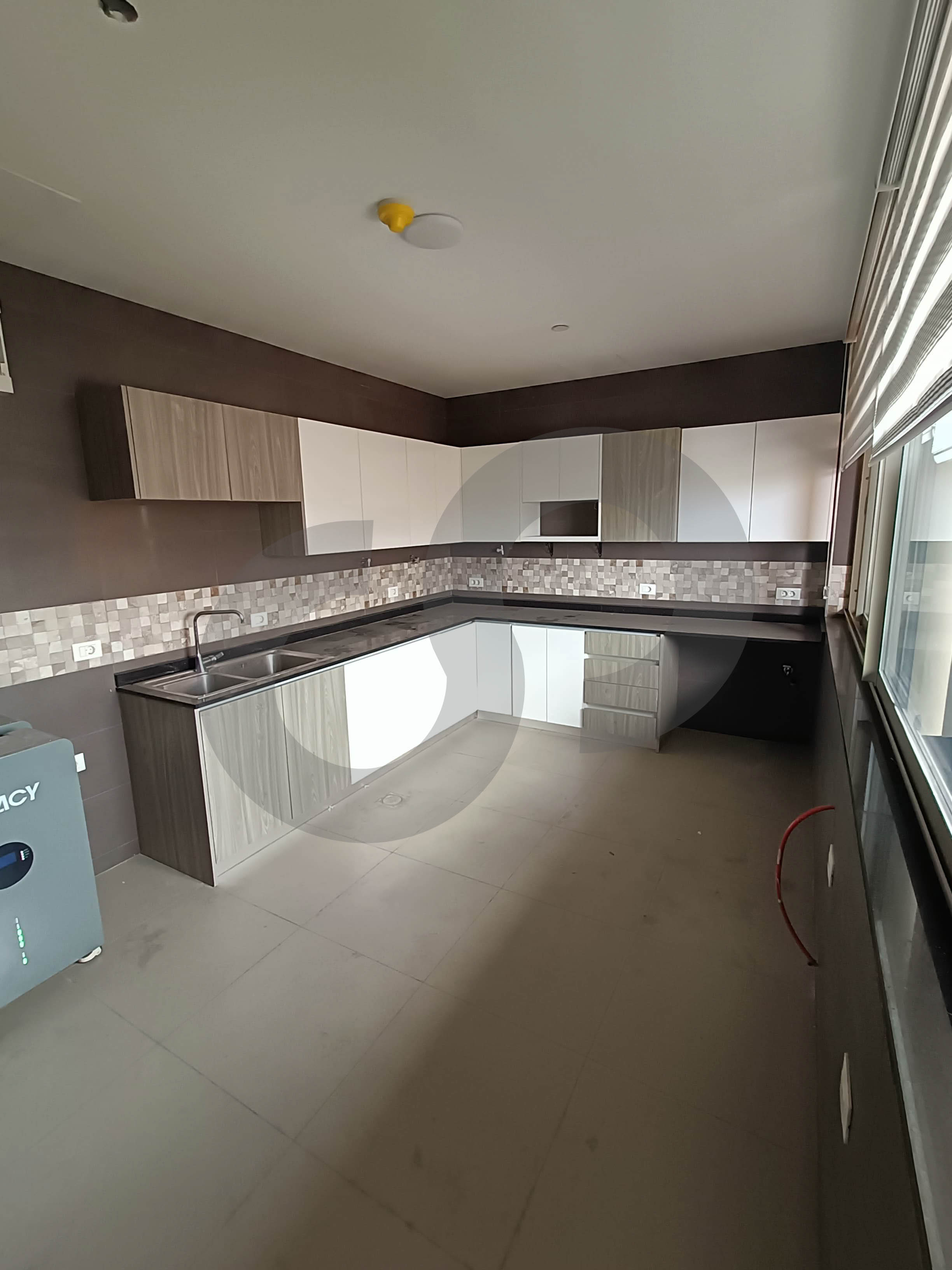 360 sqm Penthouse, panoramic 180° view in Beirut Hamra — الصورة 3