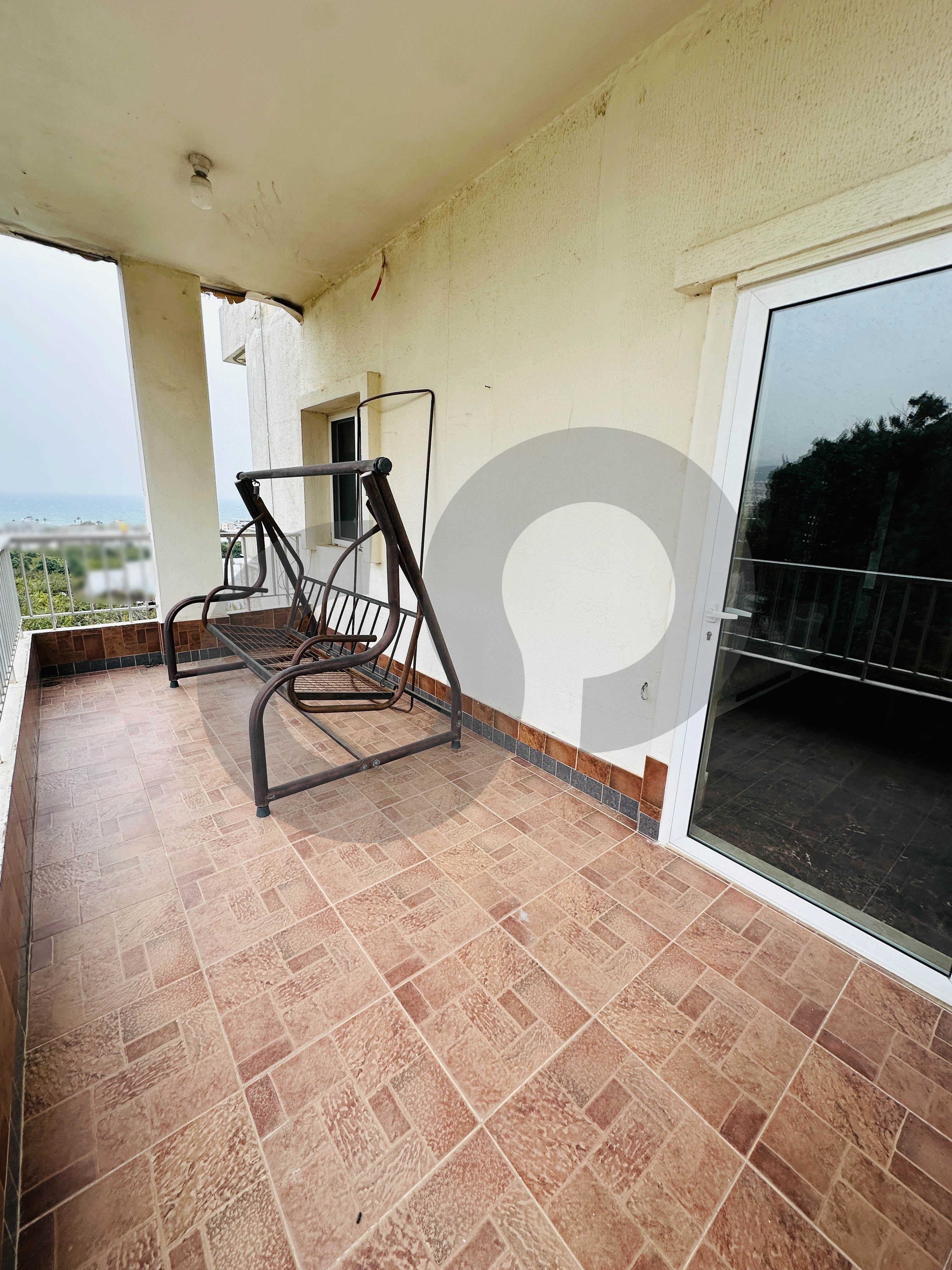 parking, 5 balconies, sea view, renovated, Aamchit — photo 2