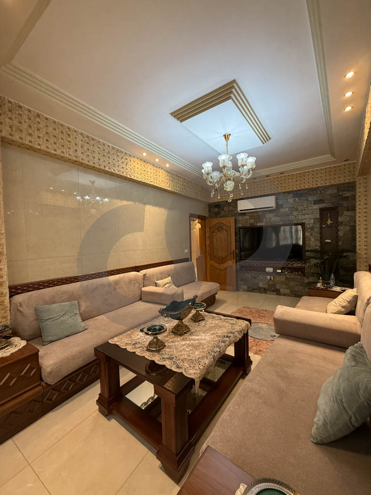 RENOVATED APARTMENT, PRIME LOCATION, AICHA BAKKAR-BEIRUT — الصورة 3